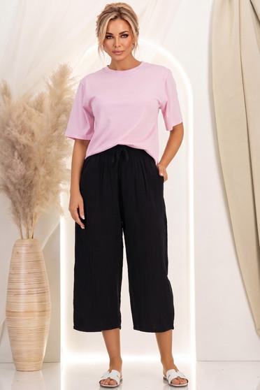 Ținută damă - pantaloni, tricou