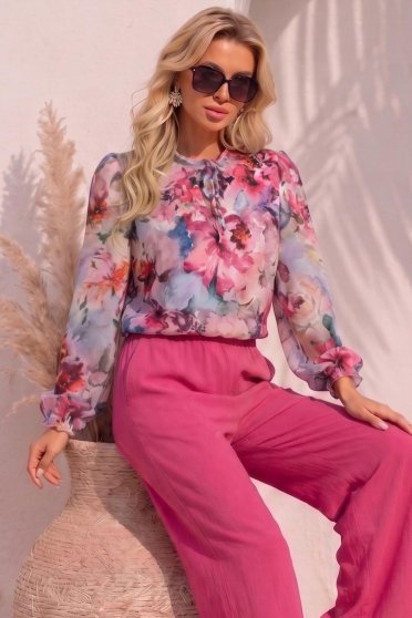 Ținută damă - bluza, fusta, pantaloni