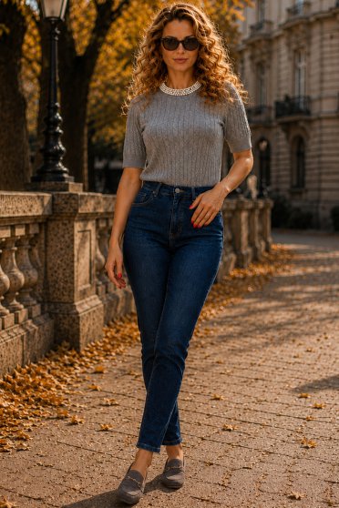 Ținută damă - bluza, blugi