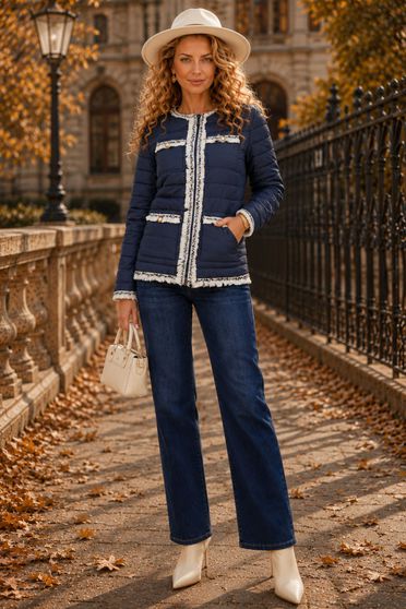 Ținută damă - geaca, blugi, bluza